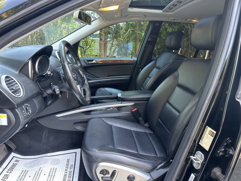 2011 Mercedes-Benz M-Class Image 10