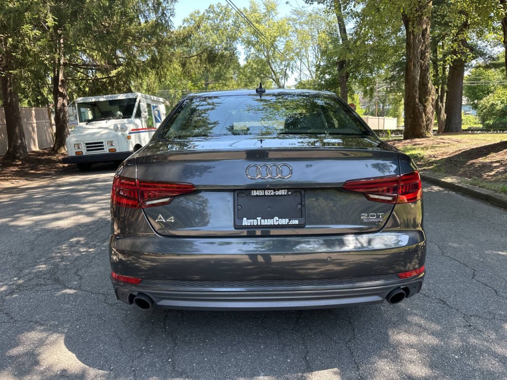 2018 Audi A4 Image 5
