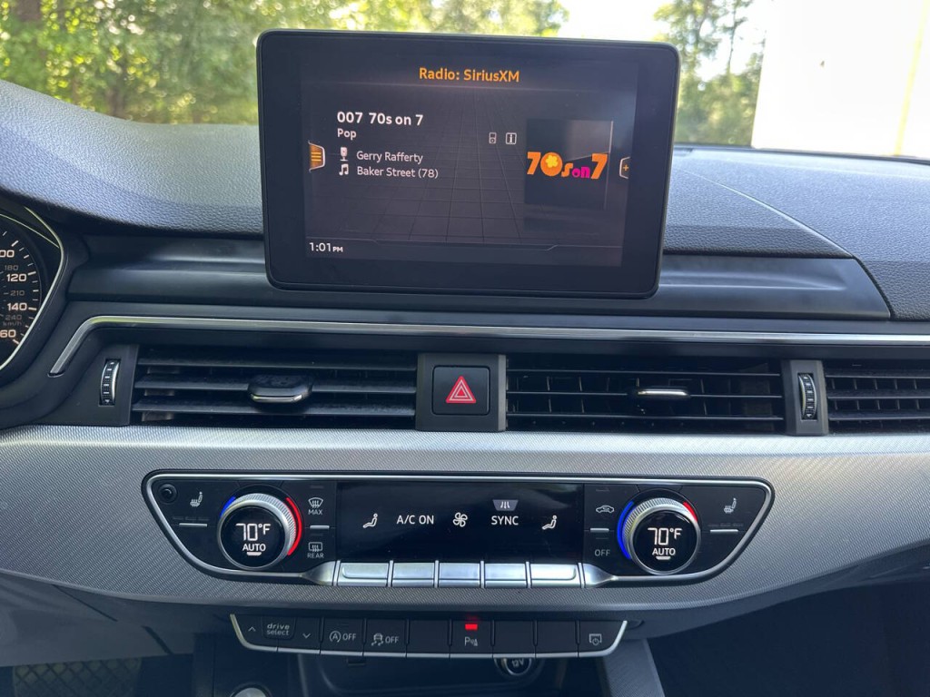 2018 Audi A4 Image 13