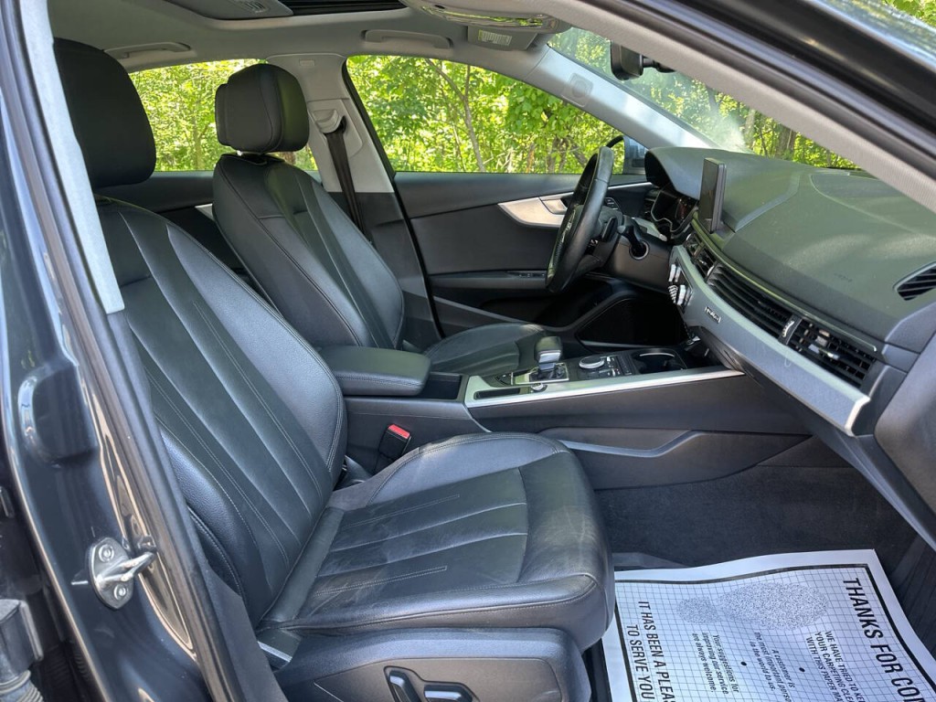 2018 Audi A4 Image 20