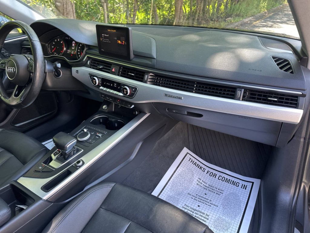 2018 Audi A4 Image 21