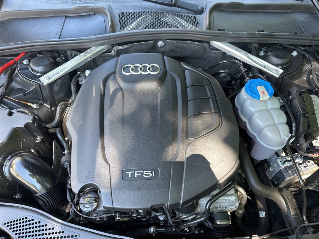 2018 Audi A4 Image 27