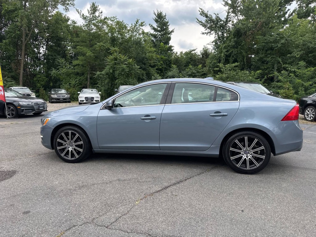2017 Volvo S60 Image 7