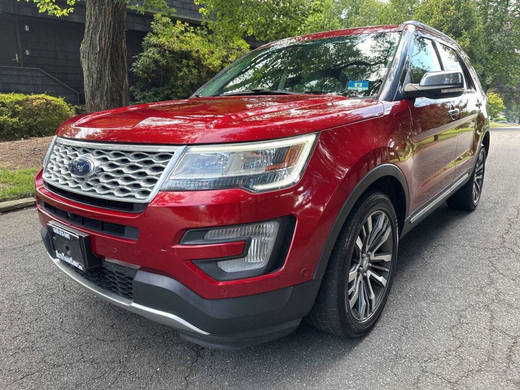 2016 Ford Explorer Image 8