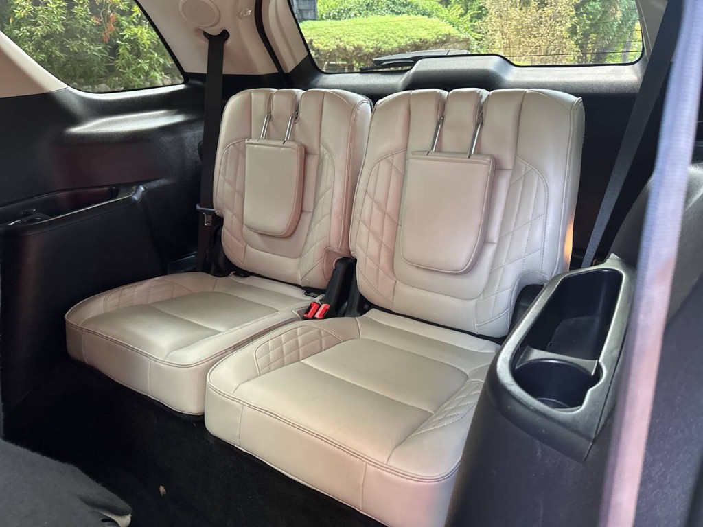 2016 Ford Explorer Image 23
