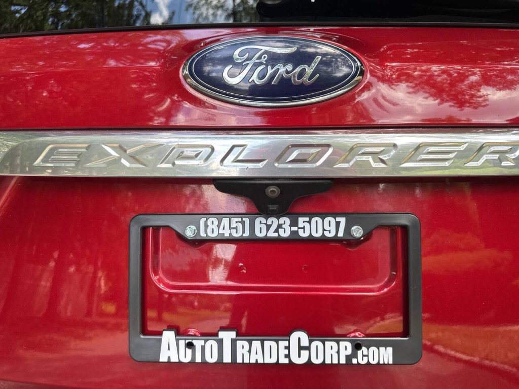 2016 Ford Explorer Image 37