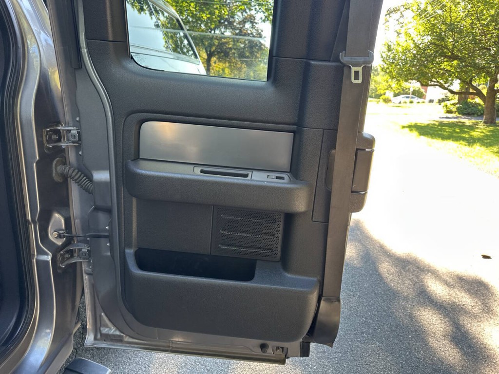 2014 Ford F-150 Image 19