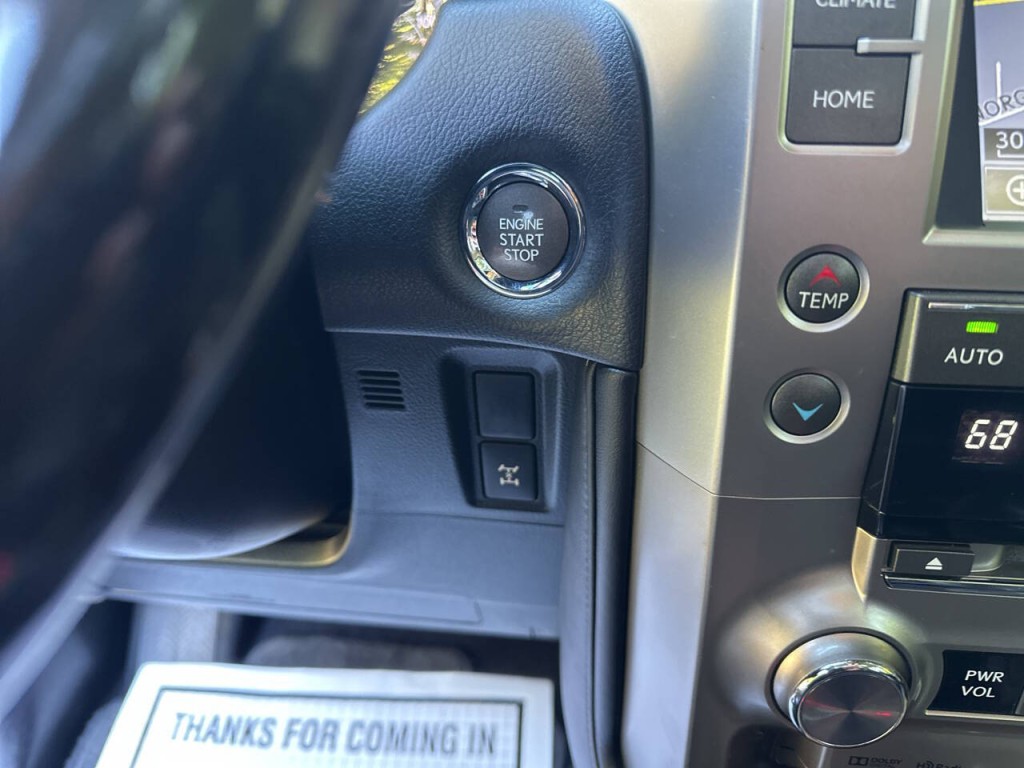 2017 Lexus GX 460 Image 17