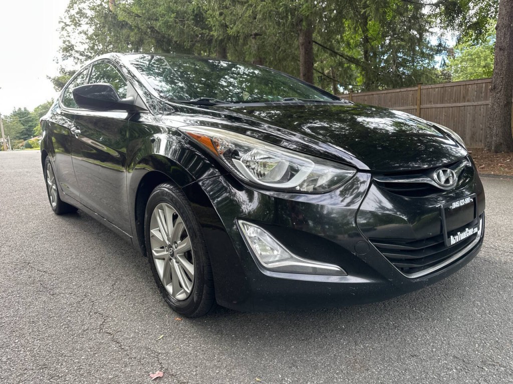 2015 Hyundai Elantra Image 2