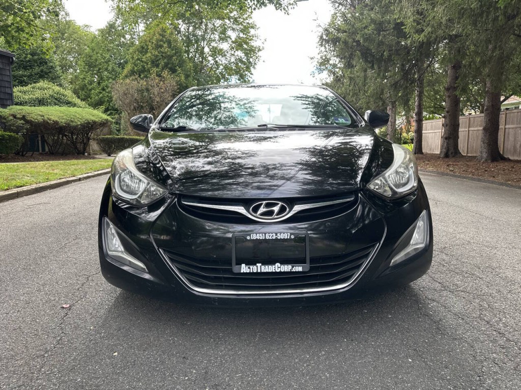 2015 Hyundai Elantra Image 9