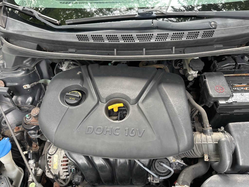 2015 Hyundai Elantra Image 23