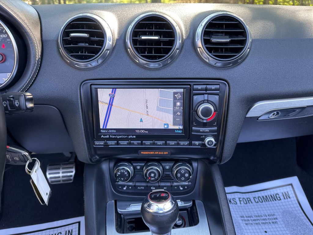 2009 Audi TT Image 14