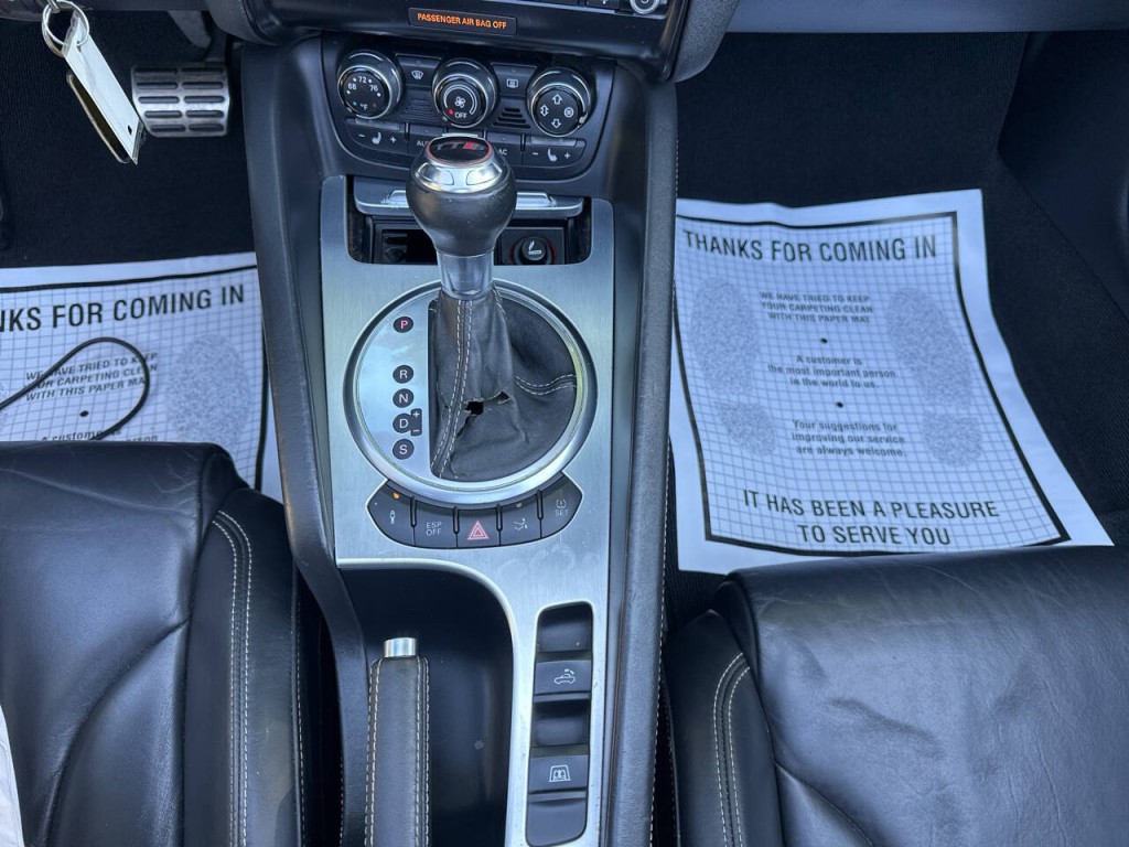 2009 Audi TT Image 15