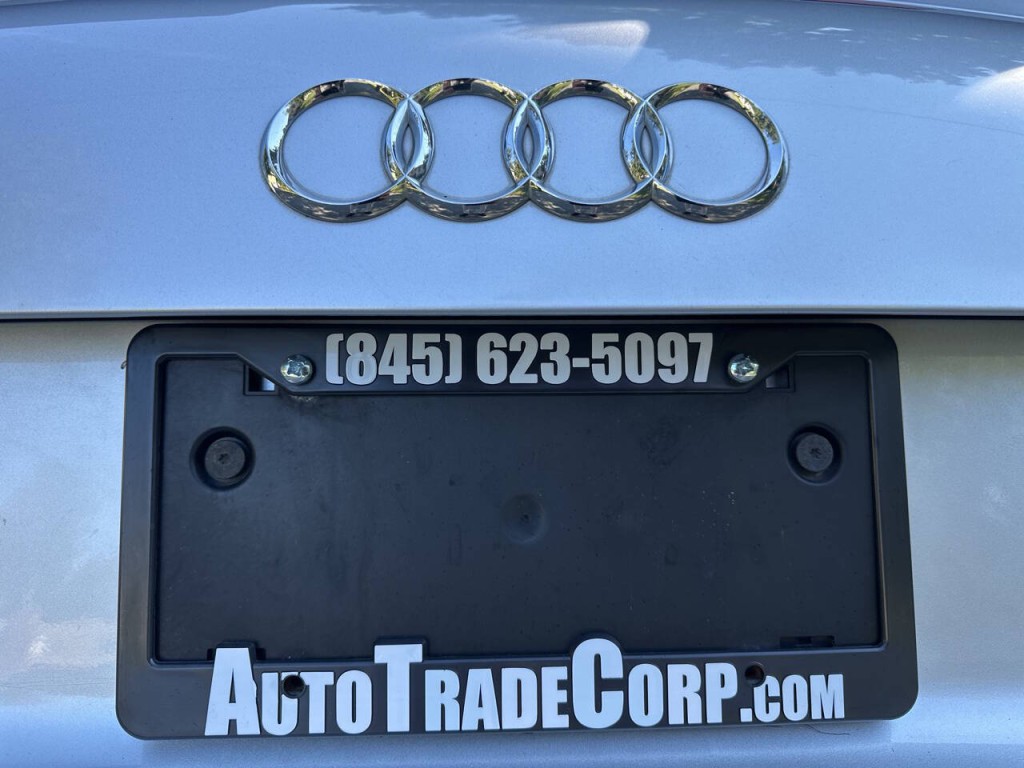 2009 Audi TT Image 32