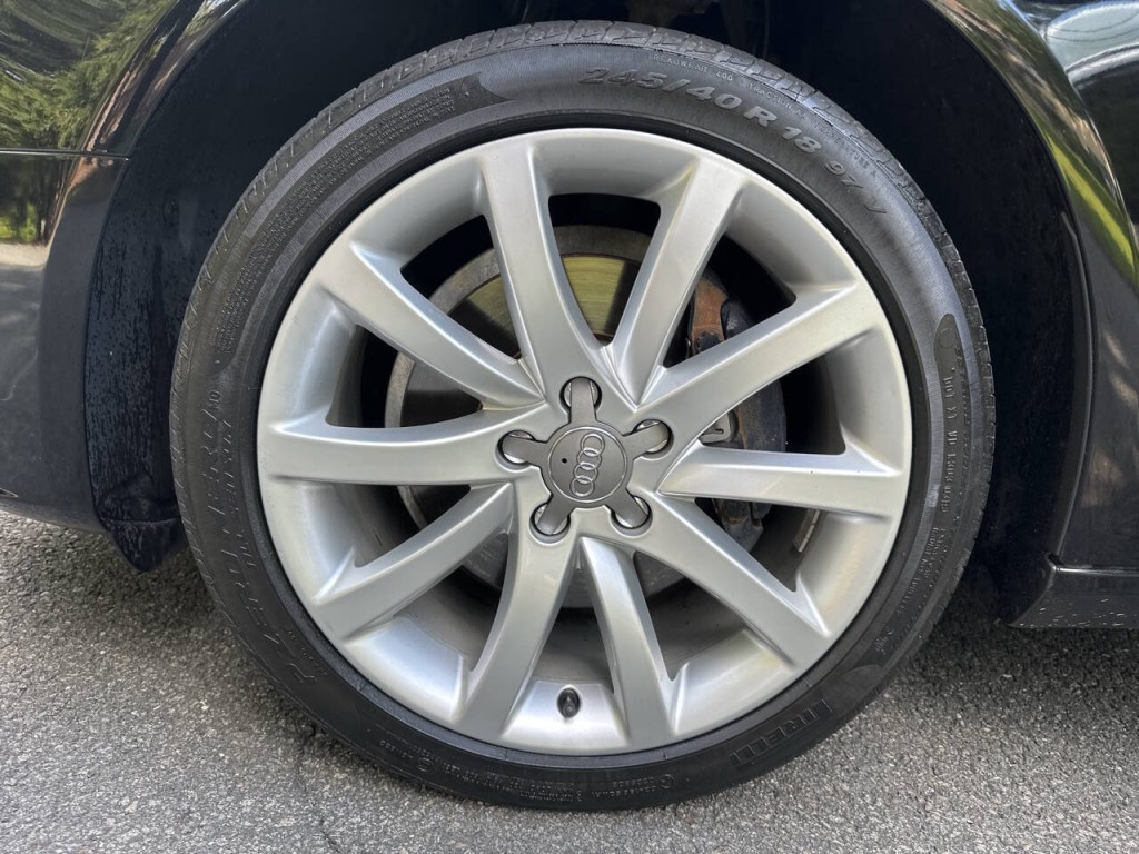 2013 Audi A4 Image 25