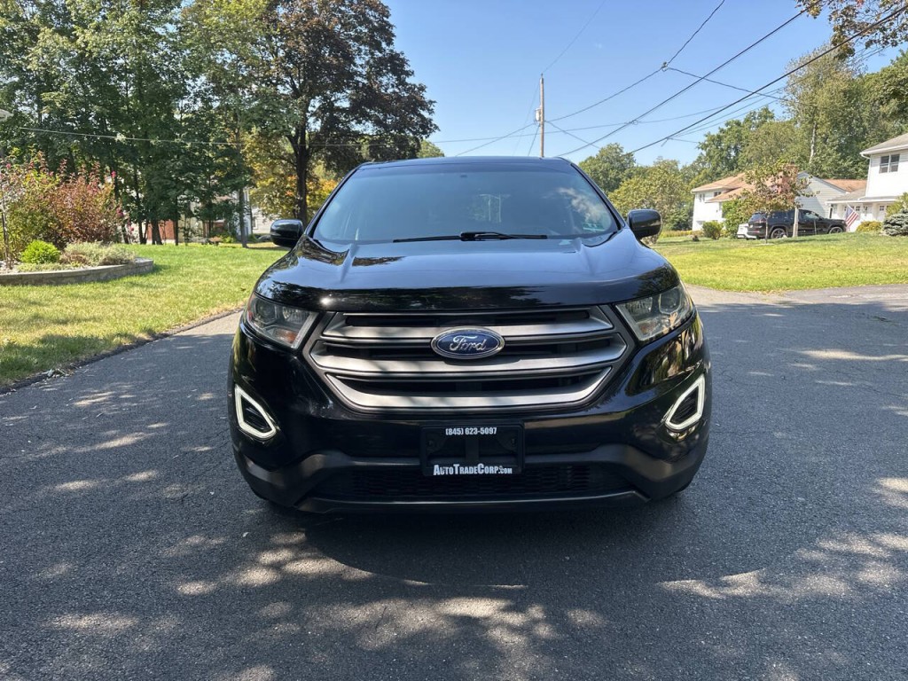 2018 Ford Edge Image 9
