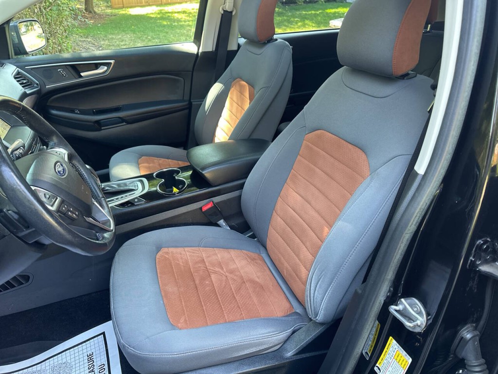 2018 Ford Edge Image 11