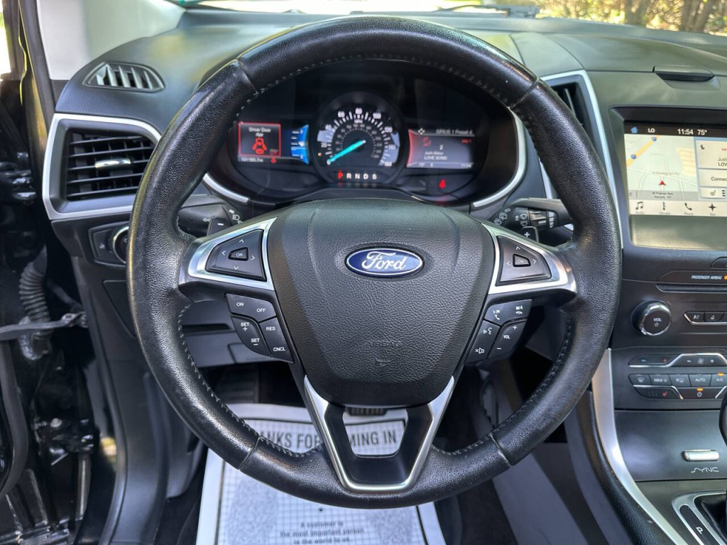 2018 Ford Edge Image 12