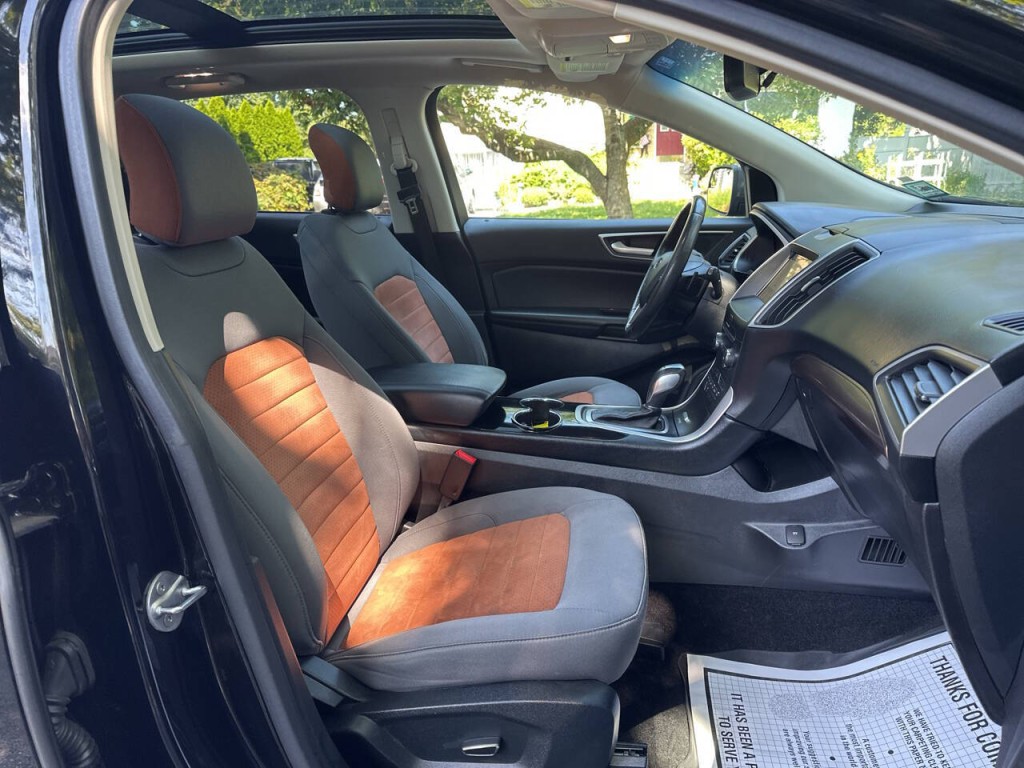2018 Ford Edge Image 23