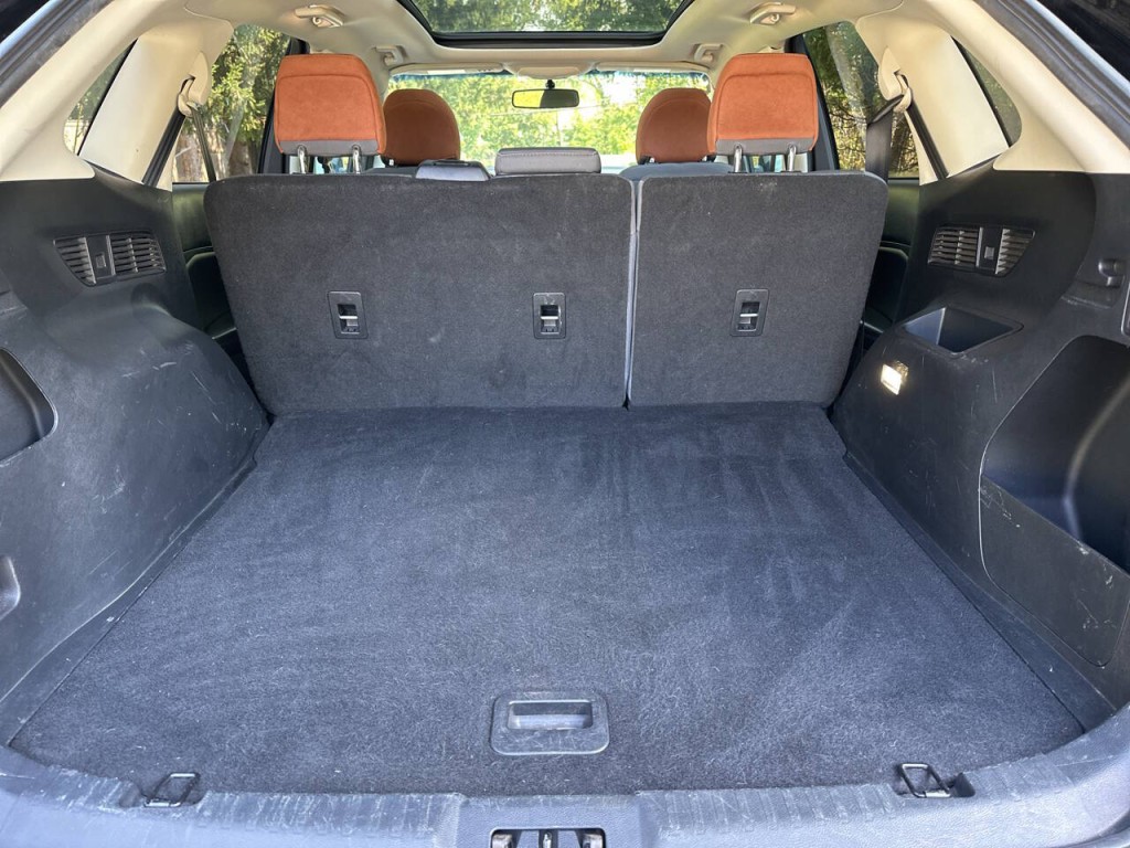 2018 Ford Edge Image 28