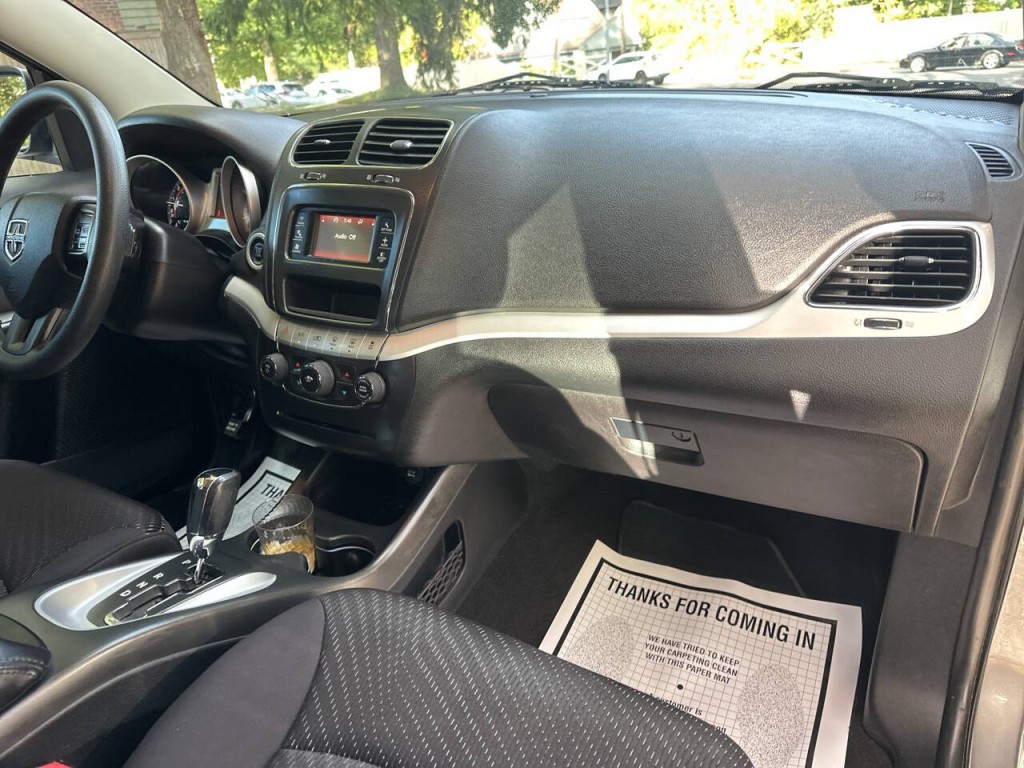 2012 Dodge Journey Image 17