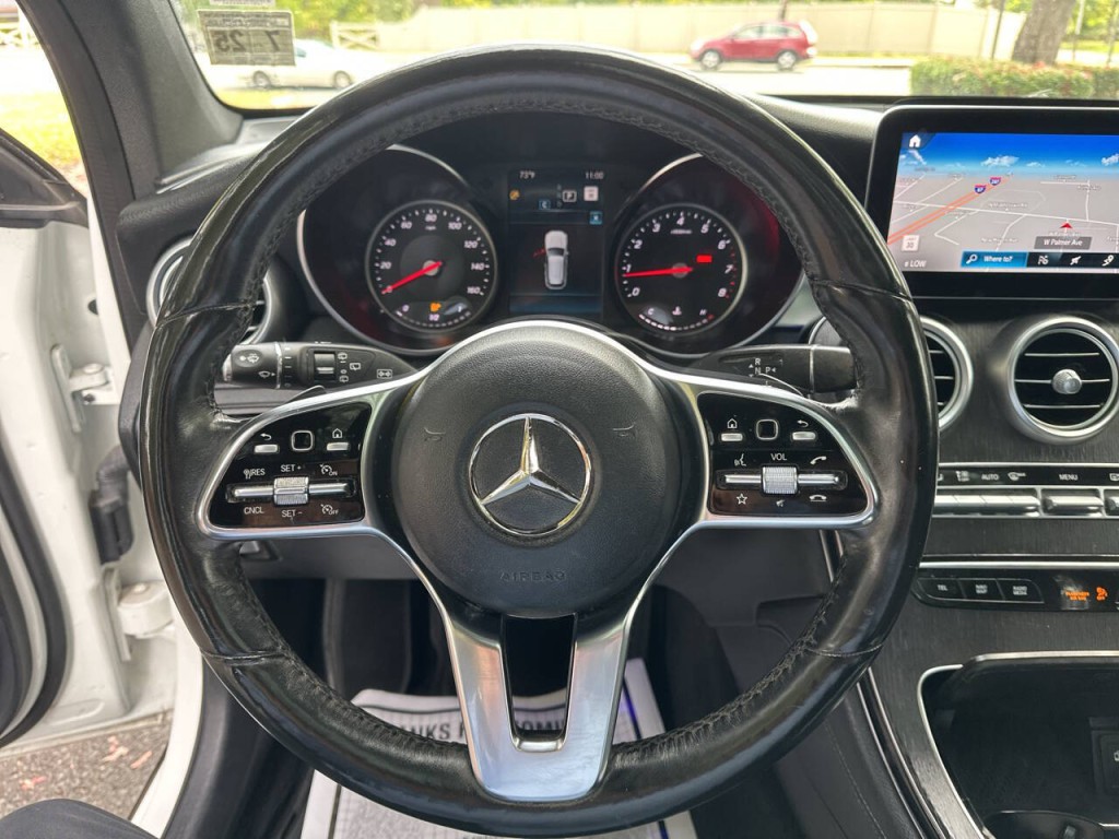 2020 Mercedes-Benz GLC-Class Image 11