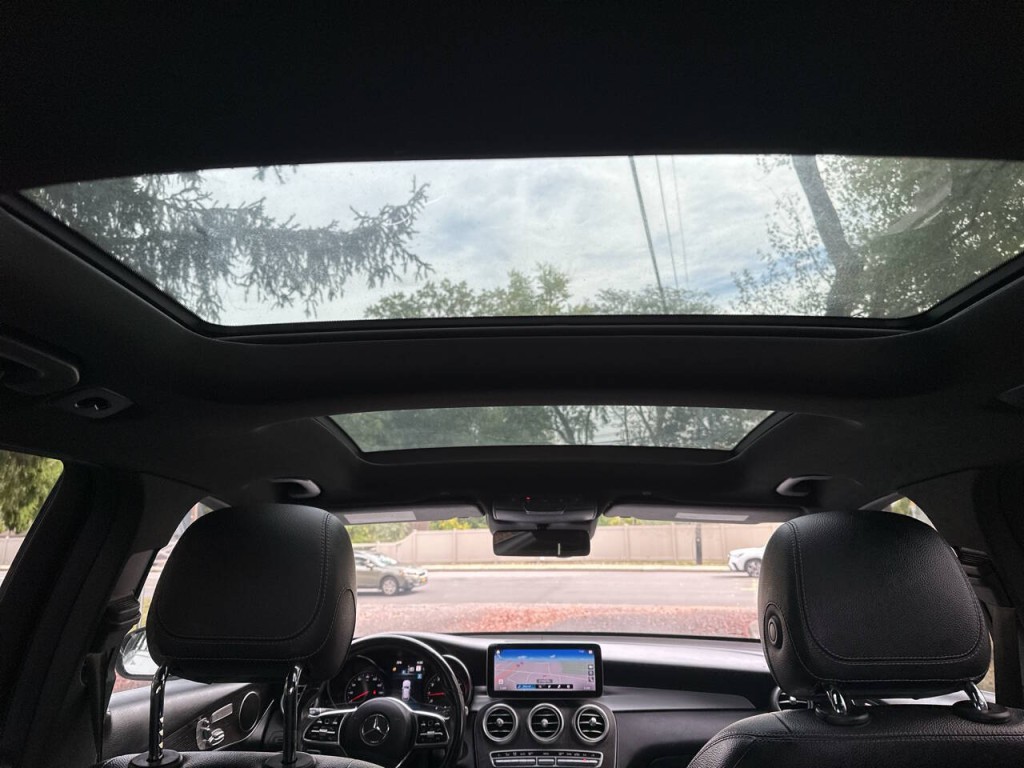 2020 Mercedes-Benz GLC-Class Image 26