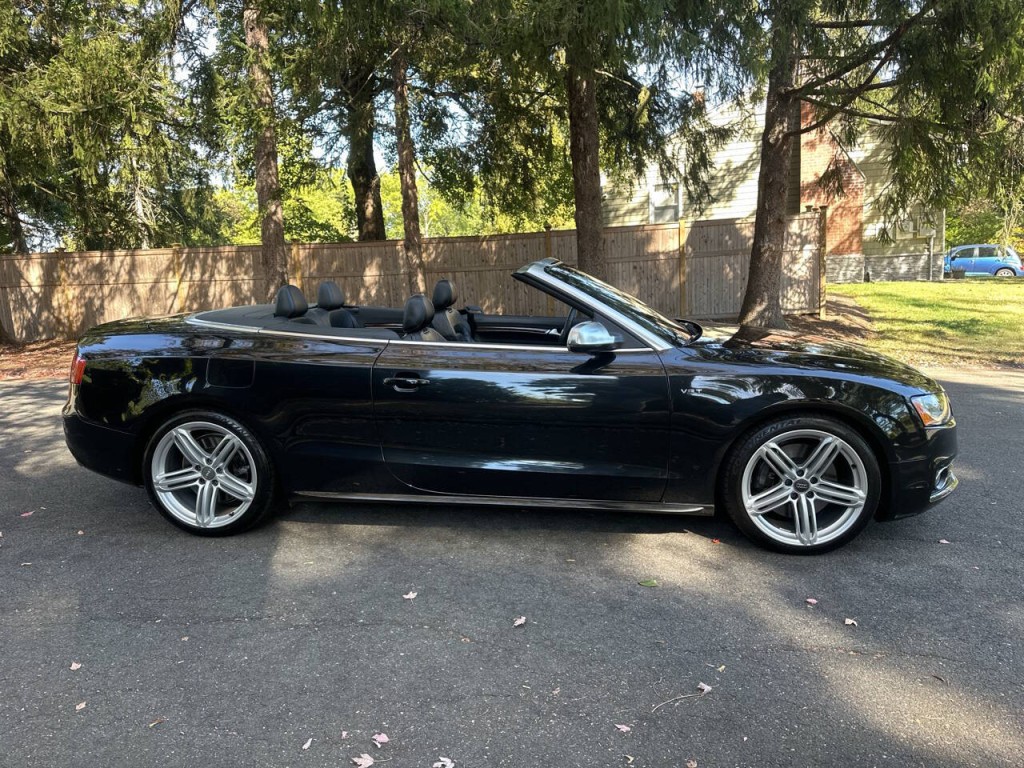 2011 Audi S5 Image 3