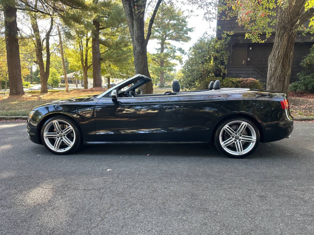 2011 Audi S5 Image 7