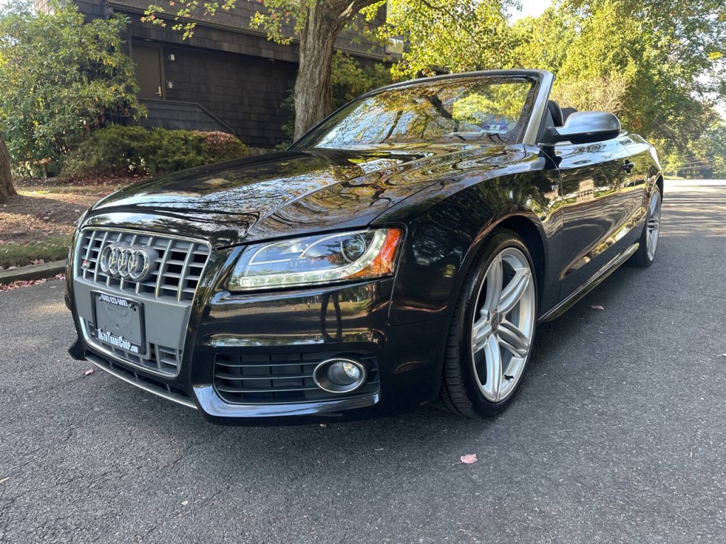 2011 Audi S5 Image 8