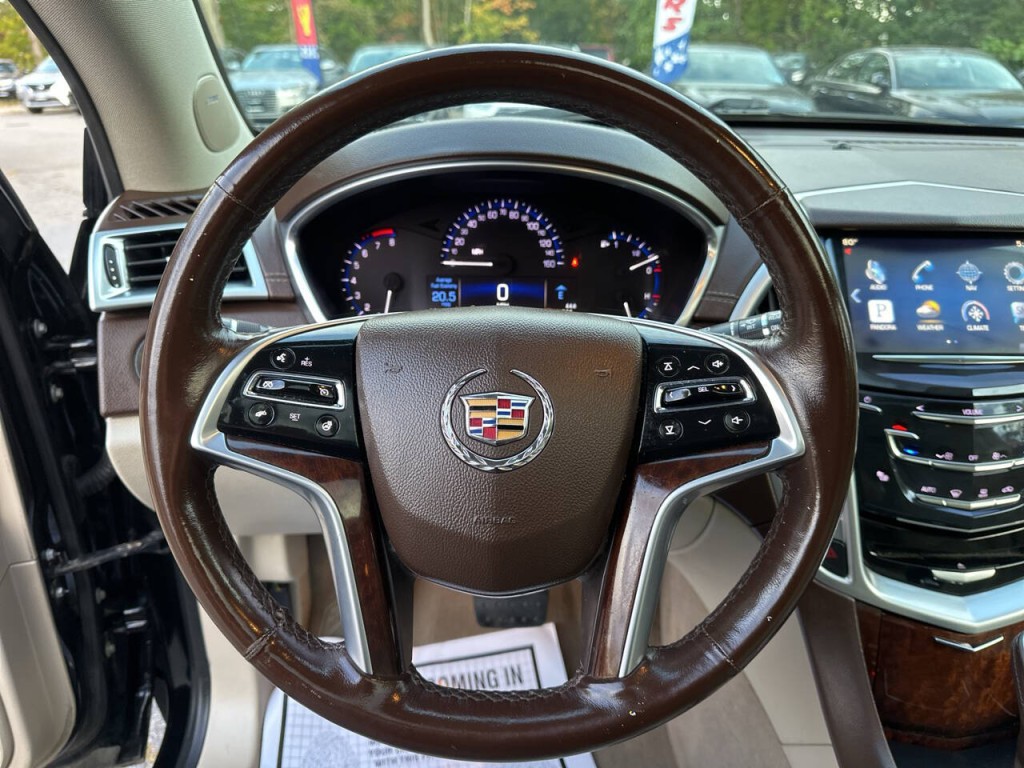 2015 Cadillac SRX Image 11