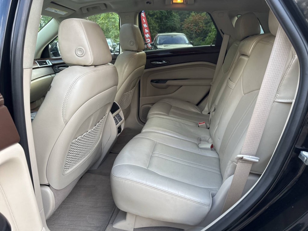 2015 Cadillac SRX Image 17
