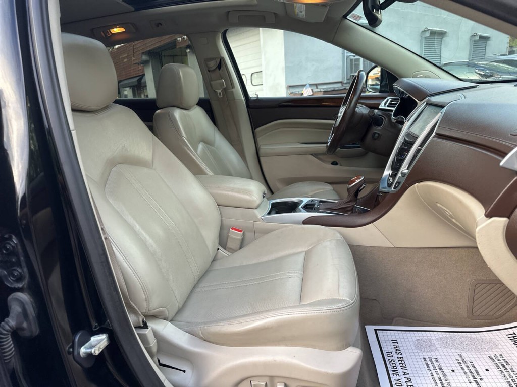 2015 Cadillac SRX Image 20