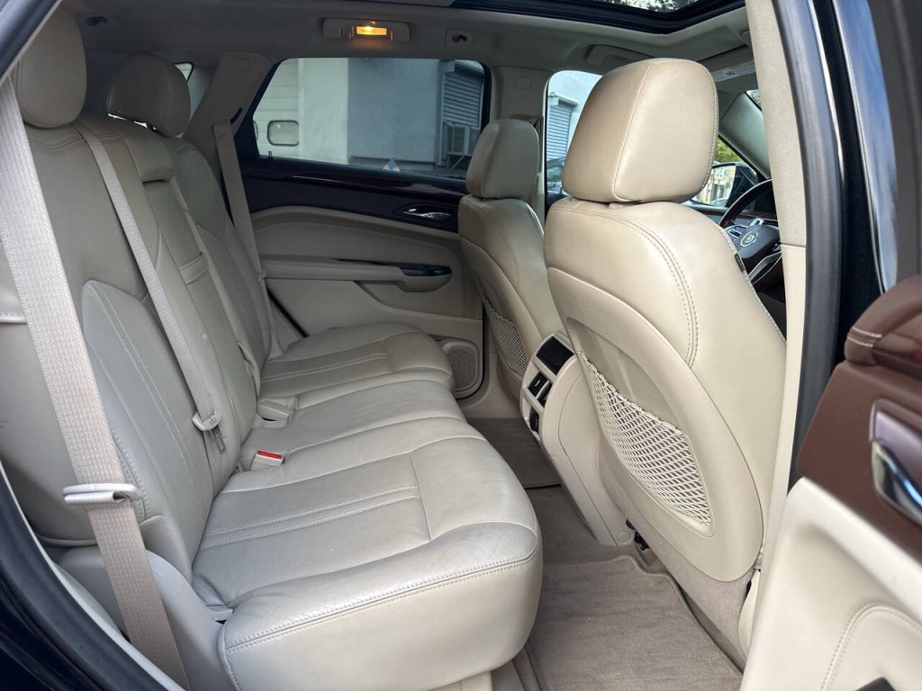 2015 Cadillac SRX Image 23