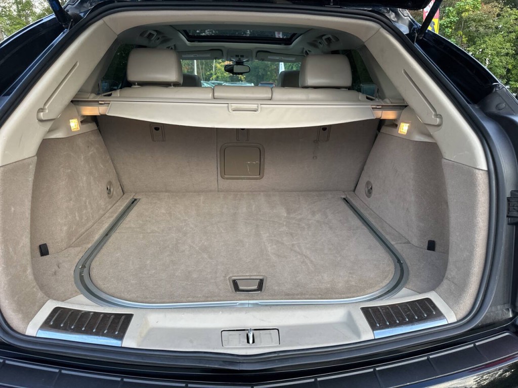 2015 Cadillac SRX Image 25
