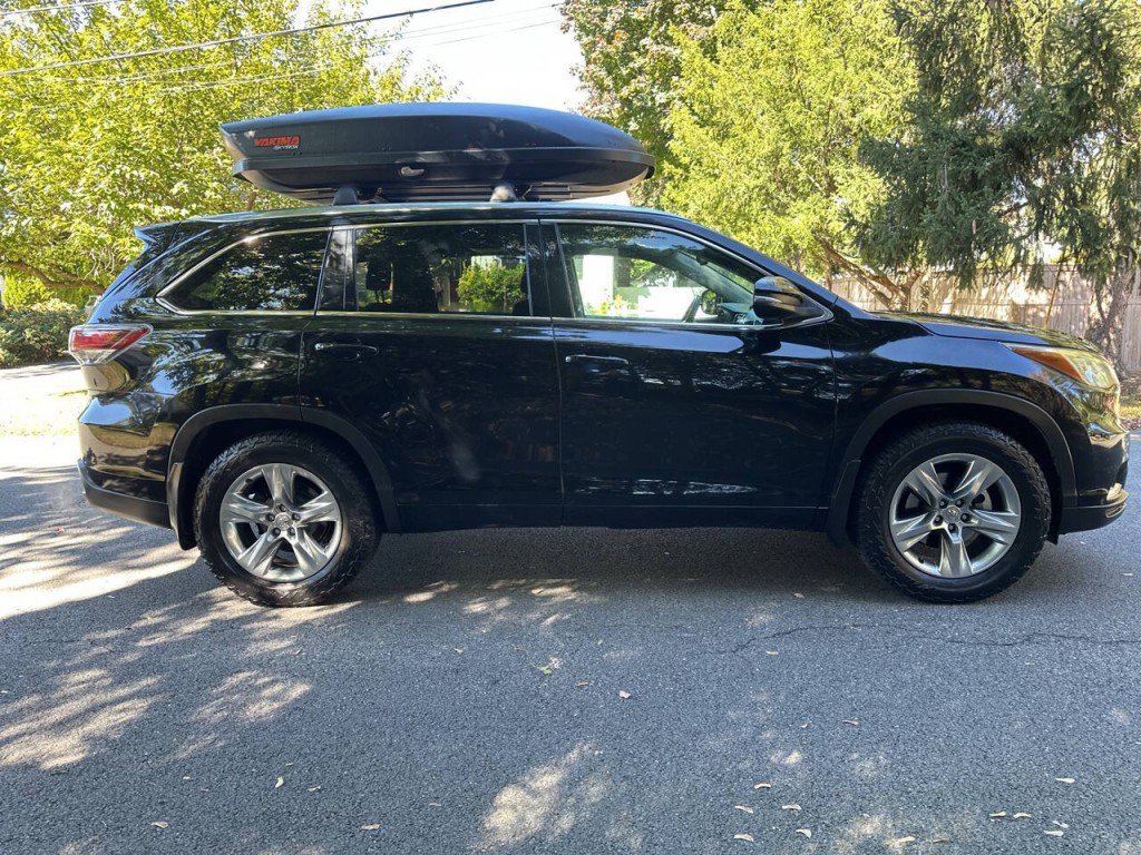 2014 Toyota Highlander Image 3