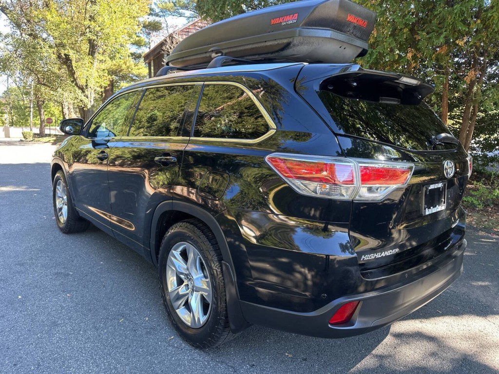 2014 Toyota Highlander Image 6