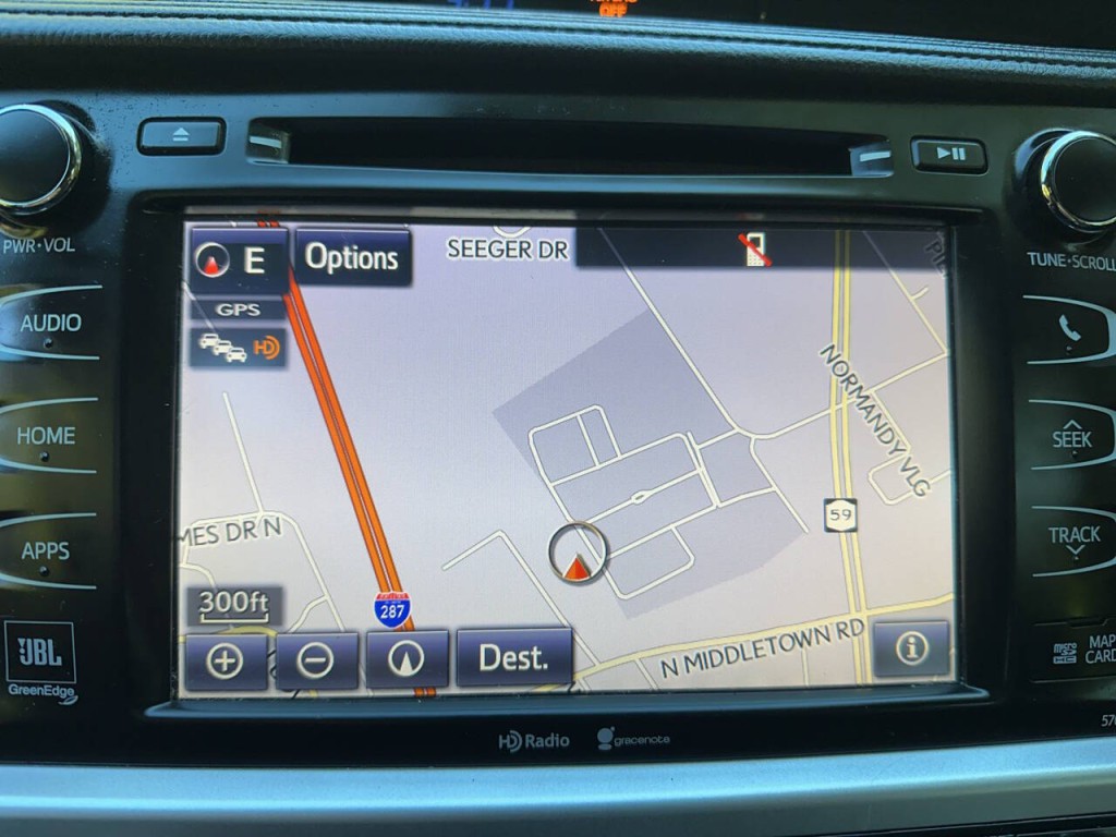 2014 Toyota Highlander Image 12