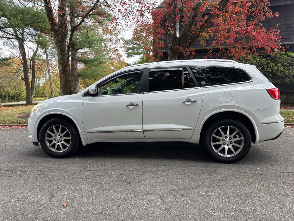 2016 Buick Enclave Image 7