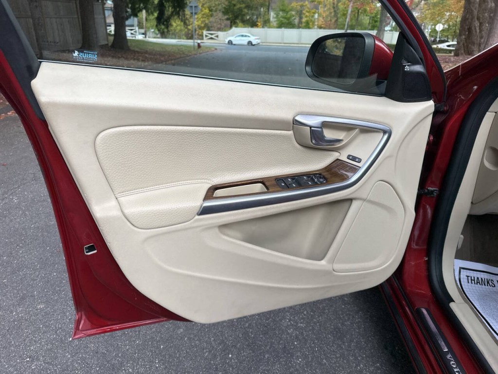 2012 Volvo S60 Image 15