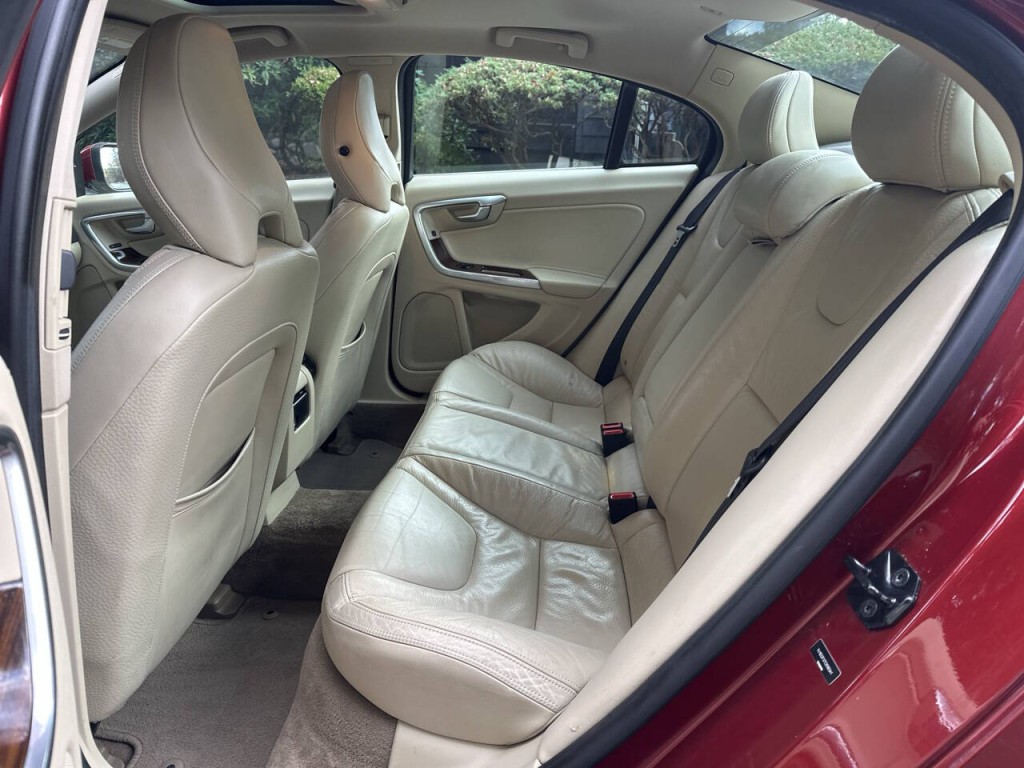 2012 Volvo S60 Image 16