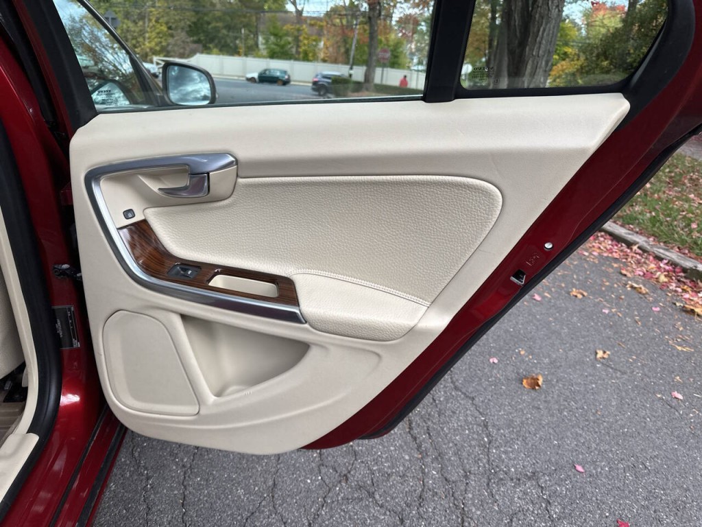 2012 Volvo S60 Image 21