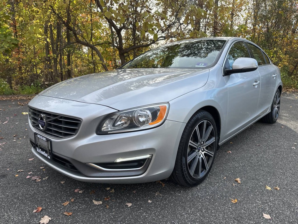 2017 Volvo S60 Image 8