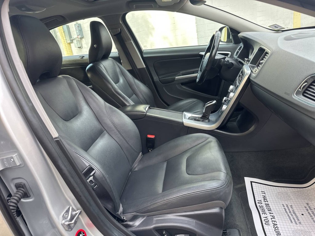 2017 Volvo S60 Image 20