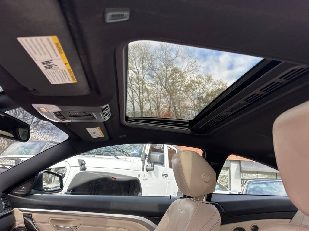 2016 BMW 4 Series Image 12