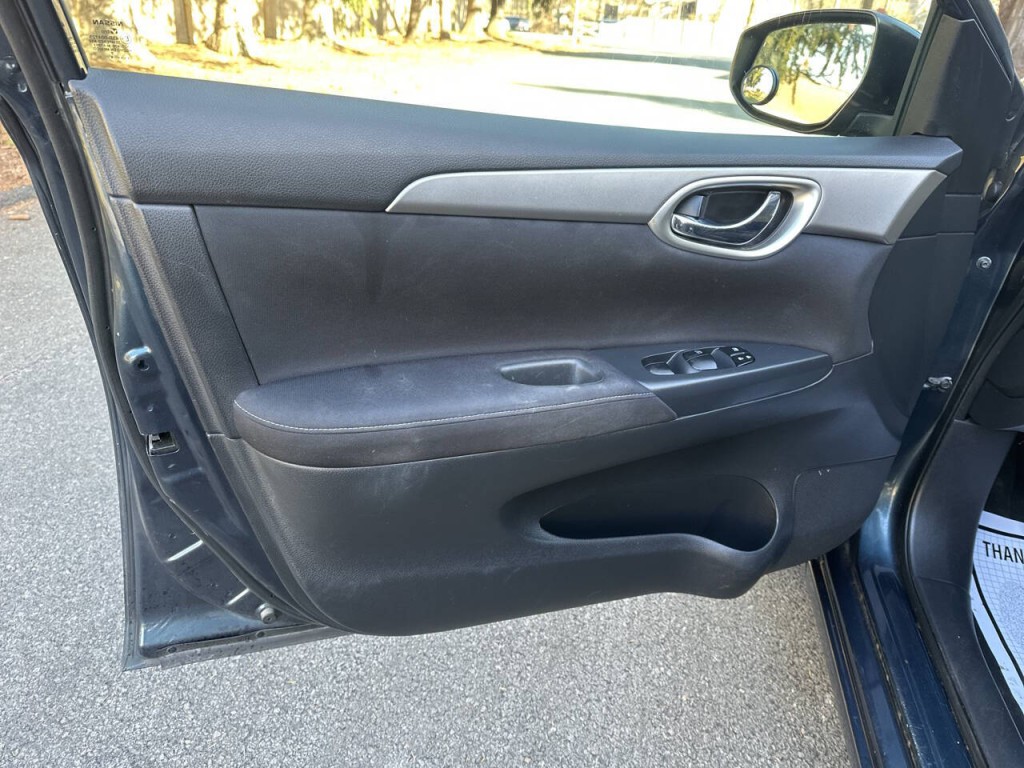 2014 Nissan Sentra Image 14