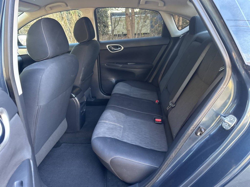 2014 Nissan Sentra Image 15