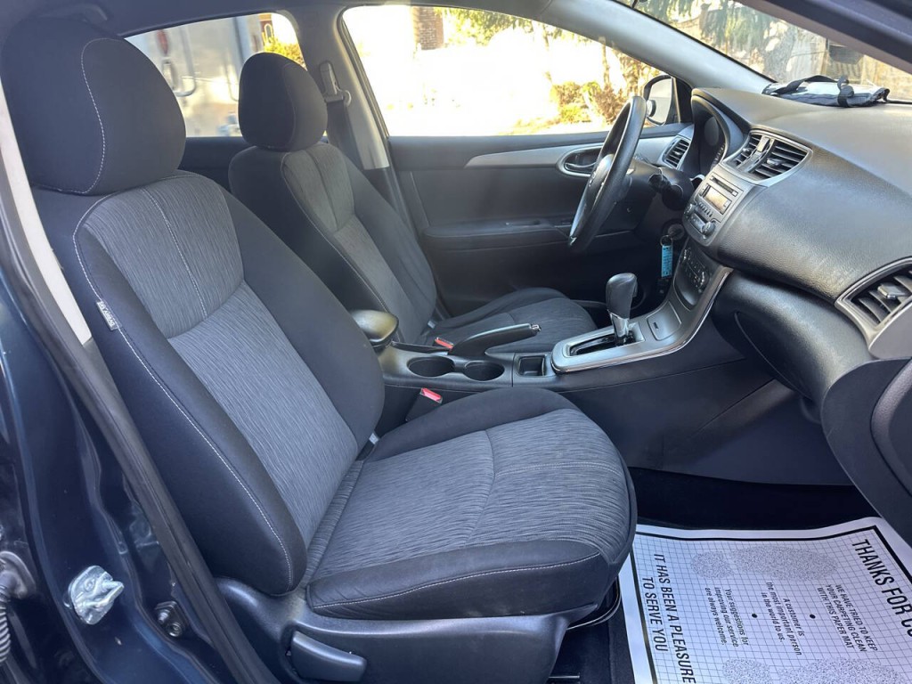 2014 Nissan Sentra Image 17