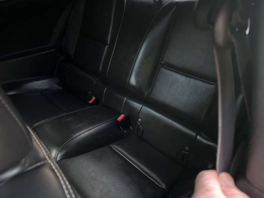 2011 Chevrolet Camaro Image 18