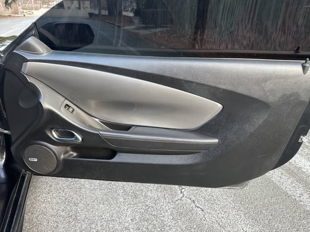 2011 Chevrolet Camaro Image 21